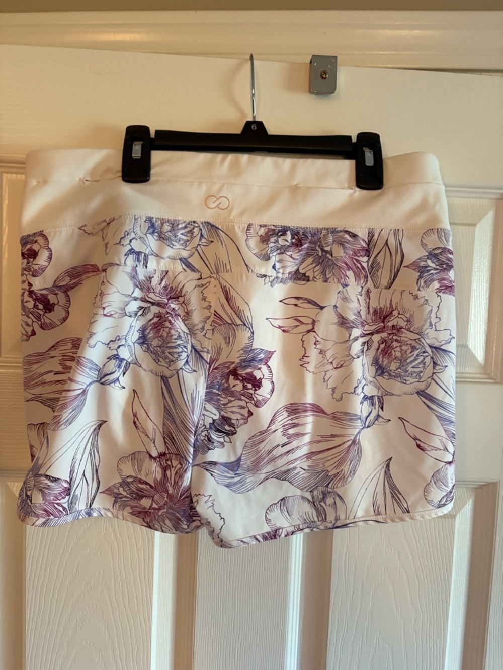 Calia by Carrie Underwood Stay the Path Floral Print White & Purple Women Short - Picture 5 of 10